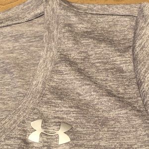 Under Armour Heat Gear Grey V-Neck